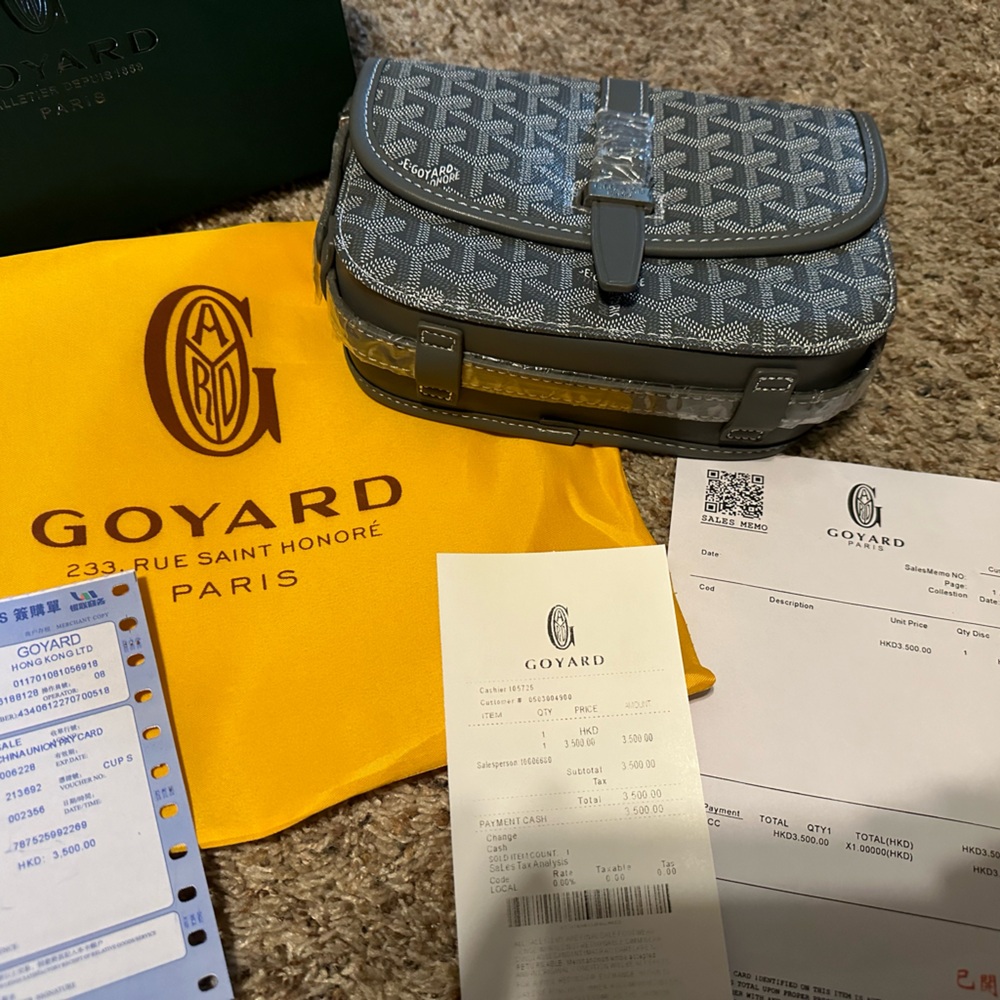 GOYARD Paris Crossbody purse
